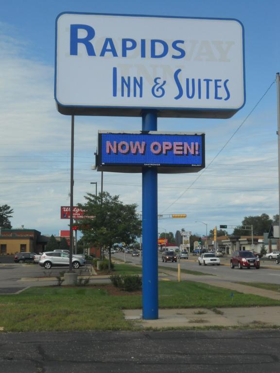 Rapids Inn & Suites Wisconsin Rapids Exteriér fotografie